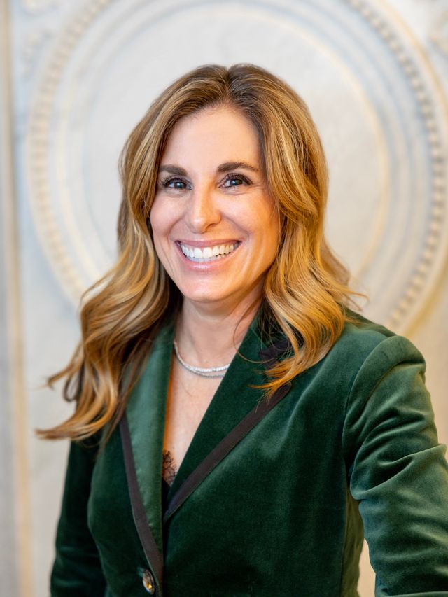 Picture of Elizabeth Slossberg