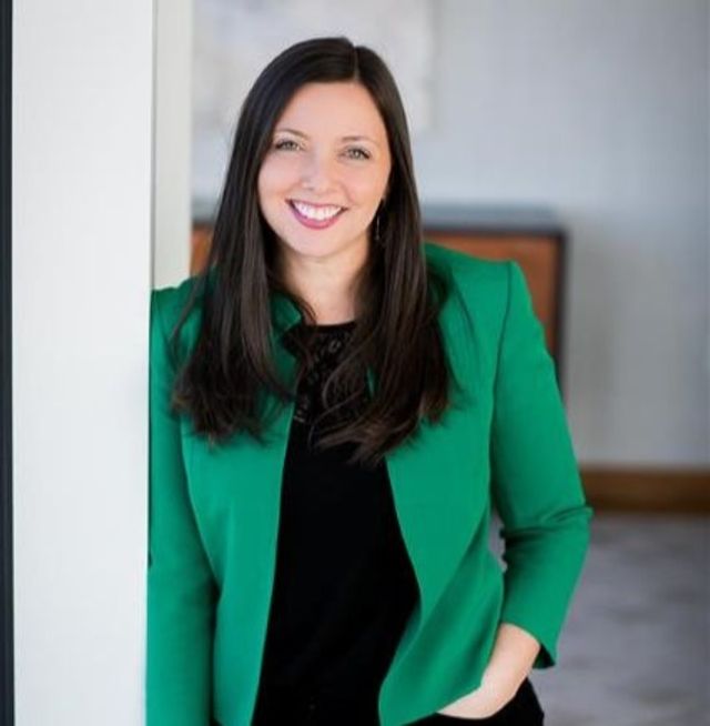 Picture of Lindsay Meckler