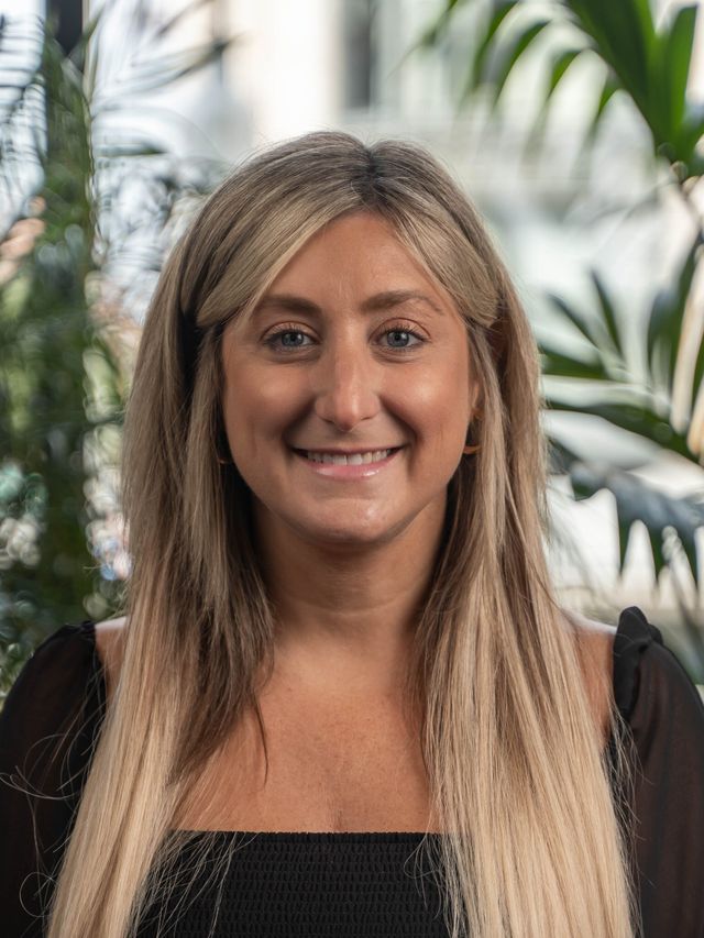 Picture of Karen Schredni