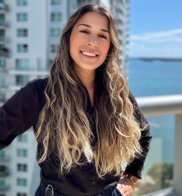 Picture of Carolyna Caetano