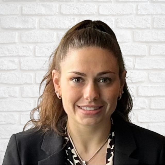 Picture of Emily Hole