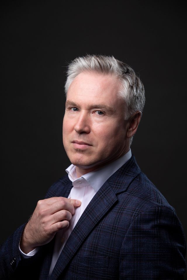 Picture of Mark Robertson