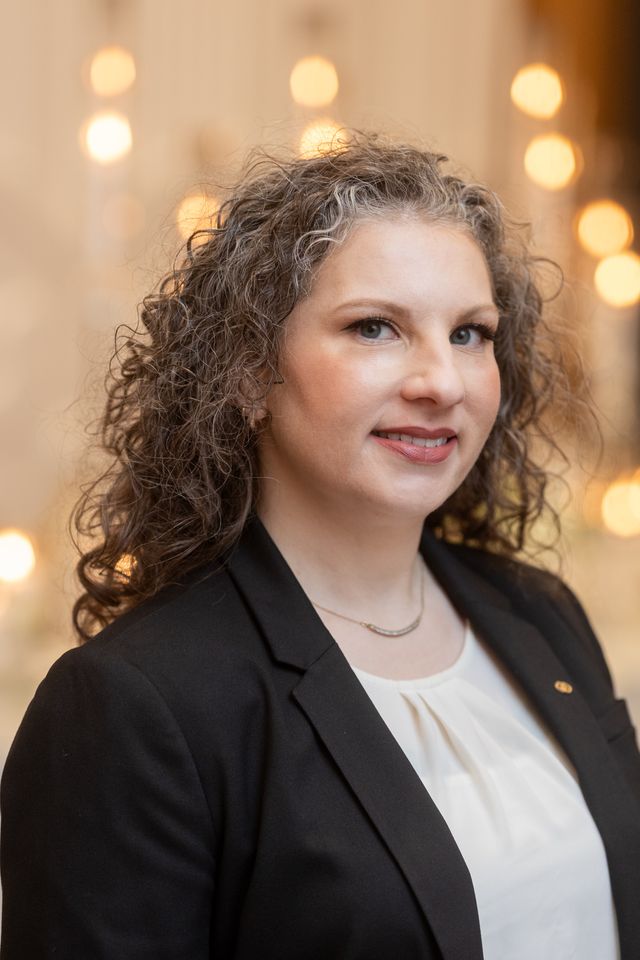 Picture of Alesandra Casalino, CMP