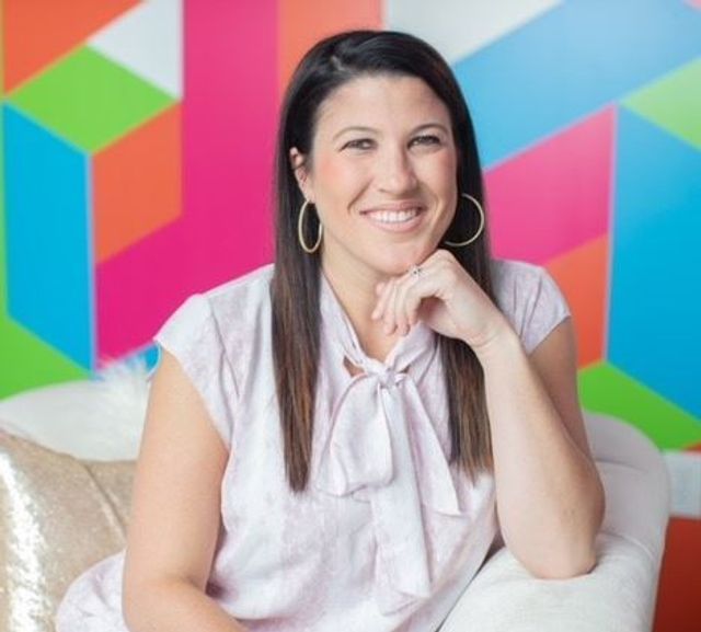 Picture of Amanda Leonard