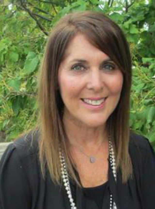 Picture of Debbie Tucker