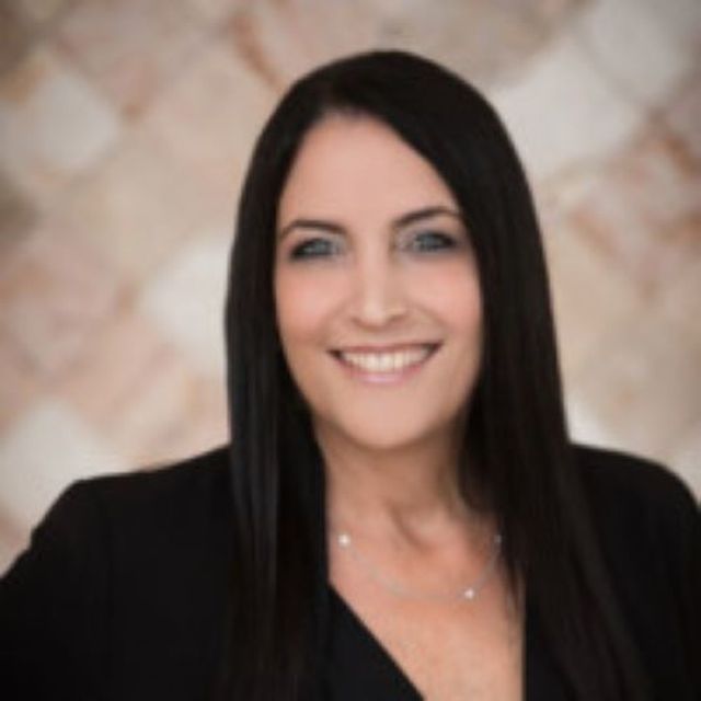 Picture of Amy Hoodack