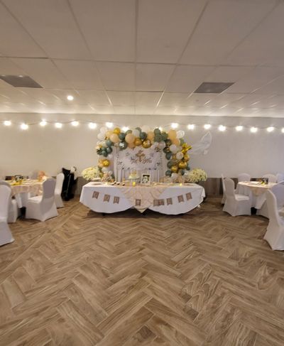 Sunny's Hall, photo 4
