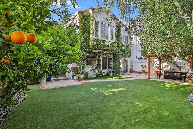 Featured photo from The Sunflower One