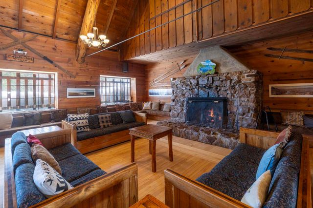 Featured photo from Lewis Clark Living Room