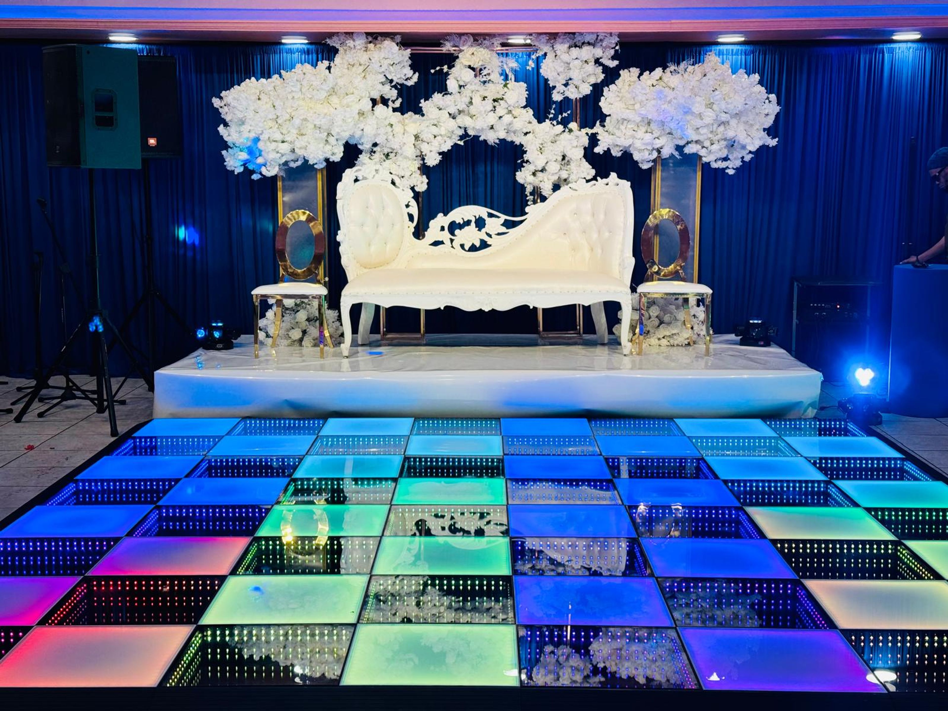 Gran.Deur Ballroom, an event space at garnet waterfront banquet & events center