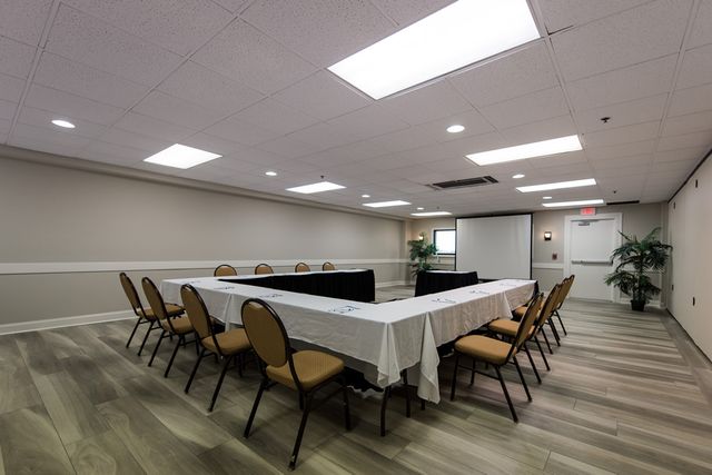 Featured photo from Full Soundview Ballroom