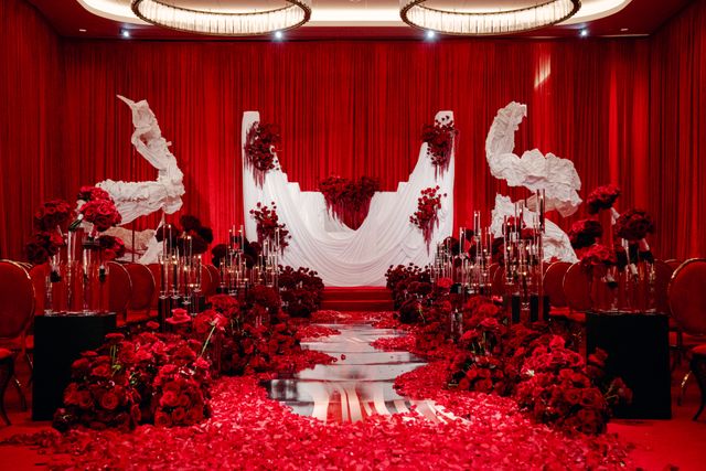 Featured photo from AI to Real Life Red Twin Flames Wedding at Fontainebleau Las Vegas