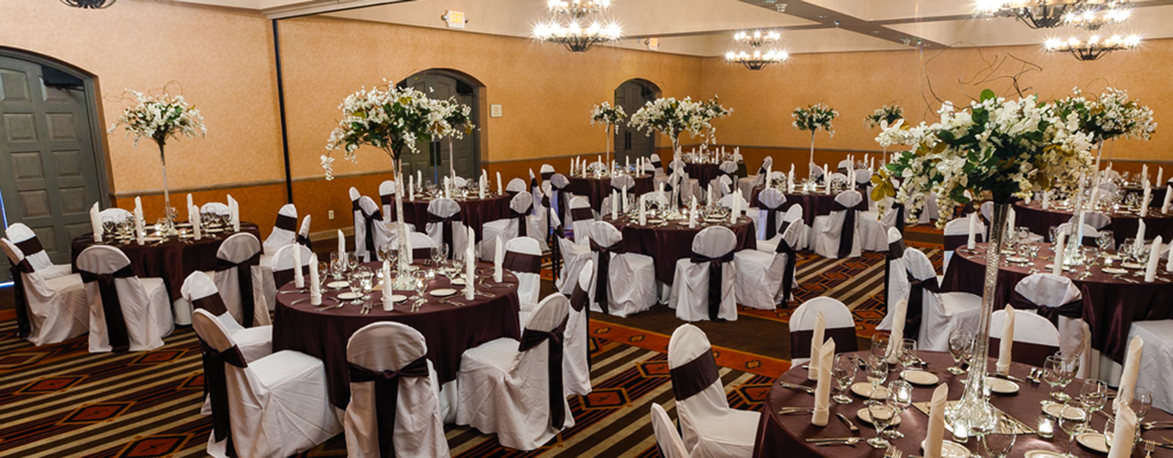 Maravilla Ballroom, an event space at Hotel Glorieta