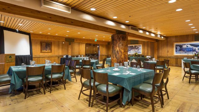 Featured photo from Bald Eagle Room