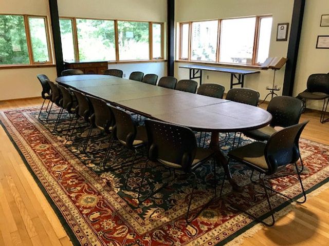 Featured photo from C. Ritchie Bell Seminar Room