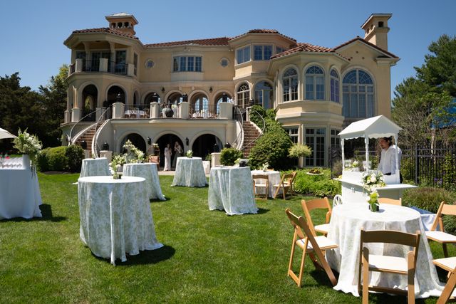 Featured photo from A New York Baby Shower Featuring Elegant Green-and-White Florals and Al Fresco Celebrations
