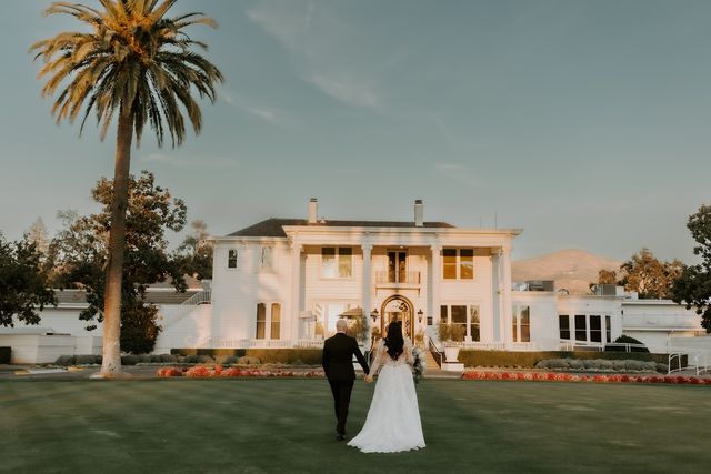 Featured photo from Step Into this Timeless Outdoor Wedding with Black-and-White Details and Garden Views