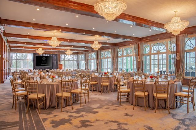 Featured photo from Three Oaks Room