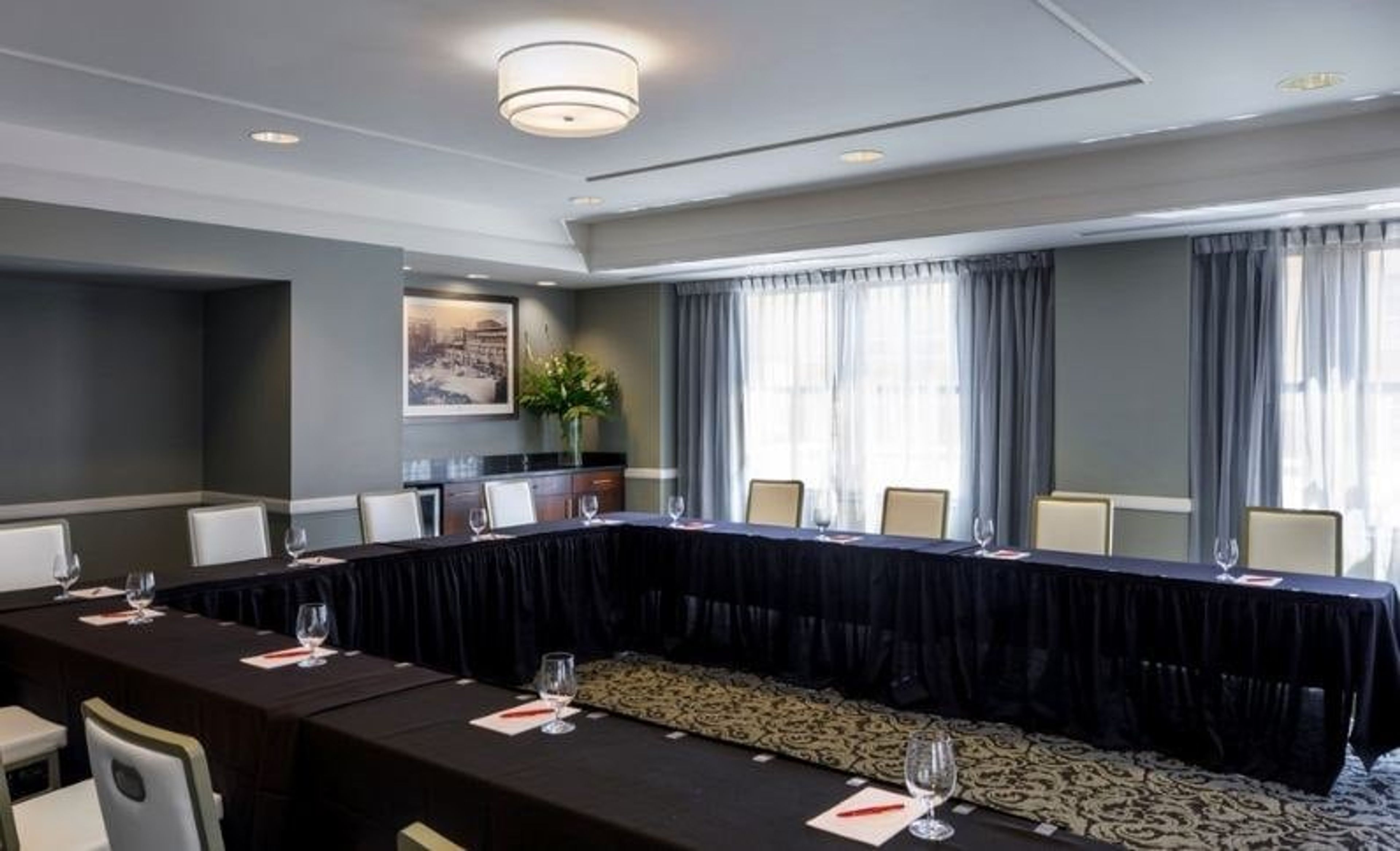 The Viceroy, an event space at Ambassador Hotel Wichita, Autograph Collection