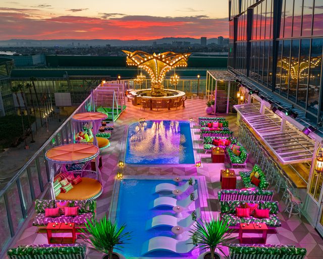 Featured photo from Golden Hour