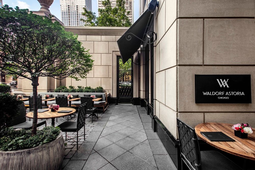 Peacock Lounge & Garden | Waldorf Astoria Chicago Hotel | PartySlate