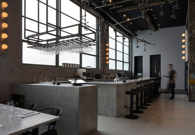 Featured photo from Le Serpent