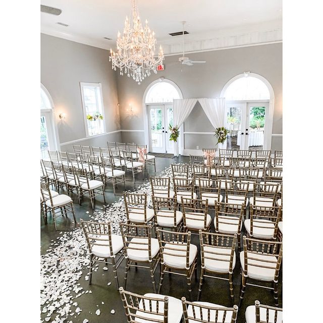 Featured photo from Lillian Gardens