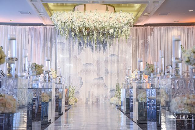 Featured photo from Lucite & Silver Wedding at Four Seasons Brickell in Miami, FL