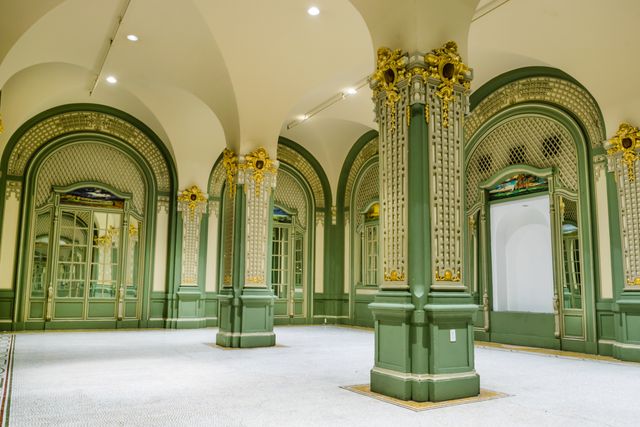 Featured photo from The Tea Room