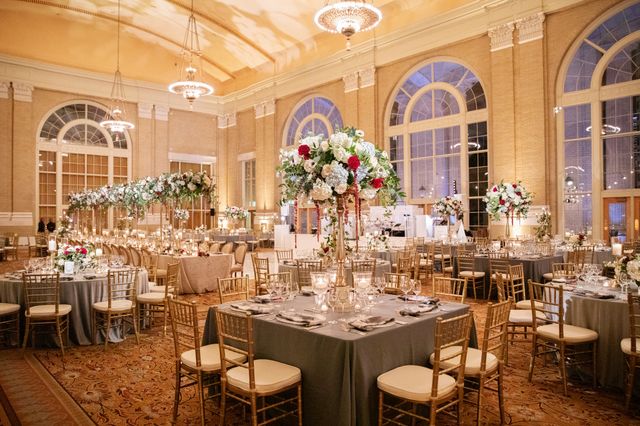 Featured photo from Glamorous Gold Wedding at Union Station in Dallas, TX