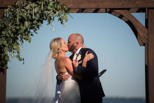 Featured photo from Rachel & Danny's Breathtaking Wedding by the Bay