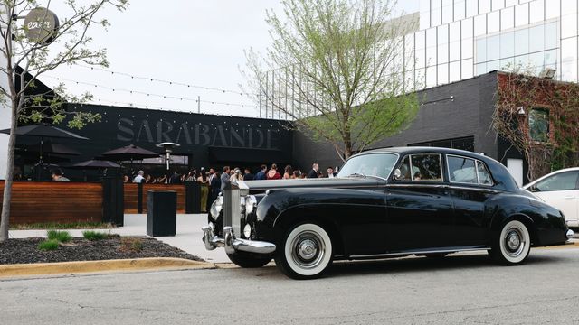 Featured photo from Alanna & Jake’s Modern Wedding at Sarabande Chicago