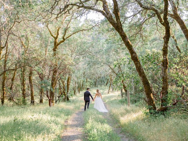 Featured photo from Romantic Brasswood Napa Valley Wedding