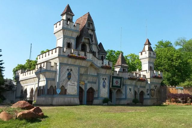 Featured photo from Front Gate