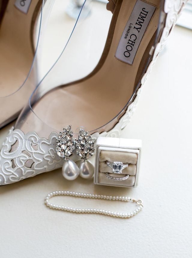 Featured photo from Classic New York City Wedding at Iconic Central Park Restaurant Tavern on the Green