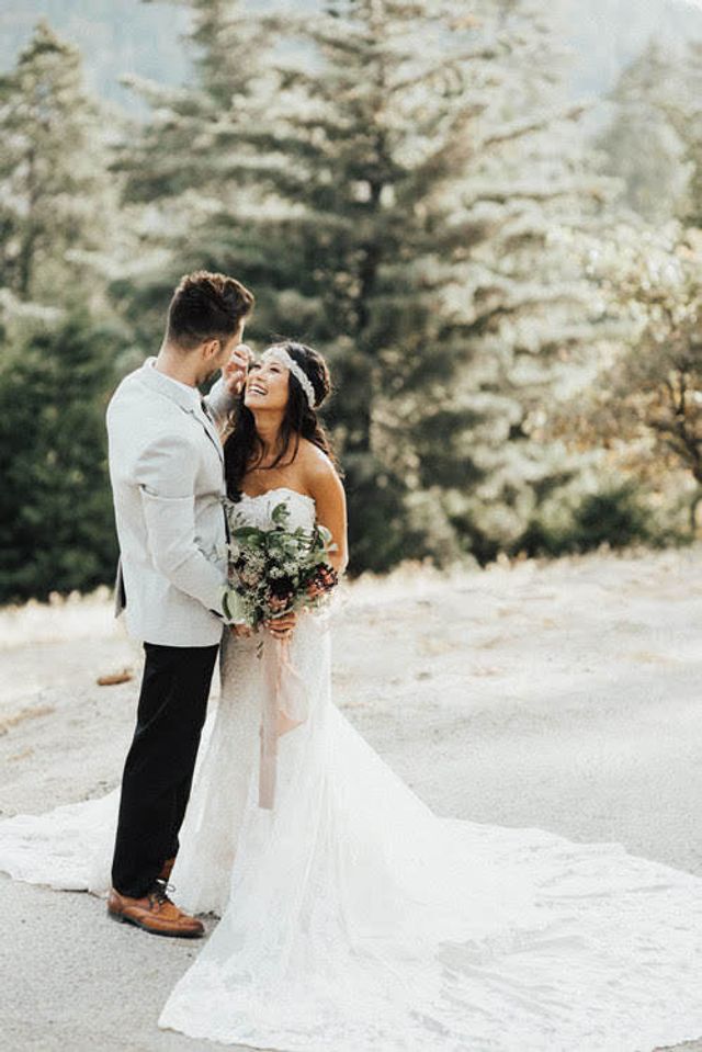 Featured photo from Rustic Outdoor Wedding