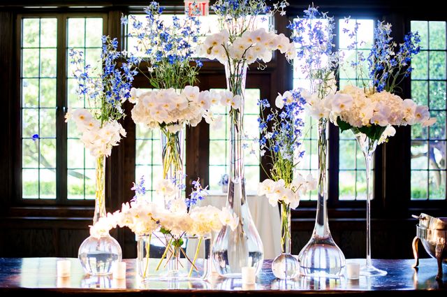 Featured photo from Dazzling Country Club Wedding