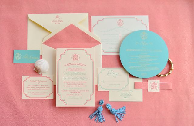 Featured photo from Invitation Wardrobes