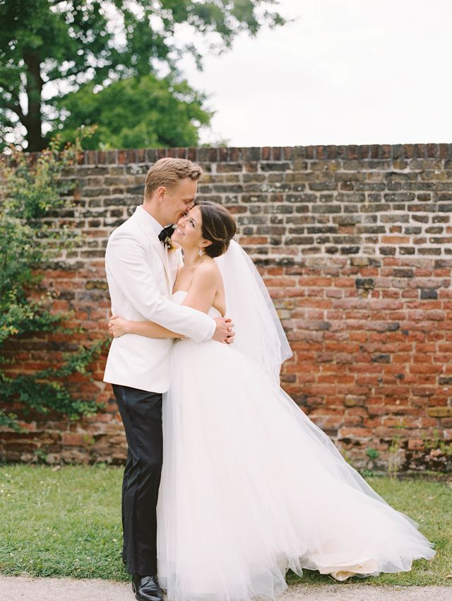 Featured photo from Pink and Gold Wedding at London Fulham Palace