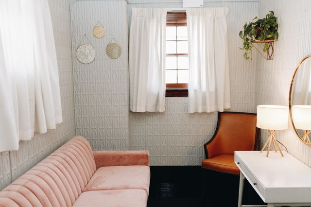 Featured photo from THE PRIVATE LOUNGE