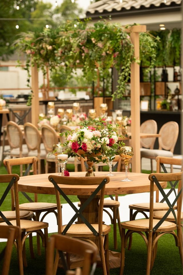 Featured photo from Rustic Outdoor Wedding