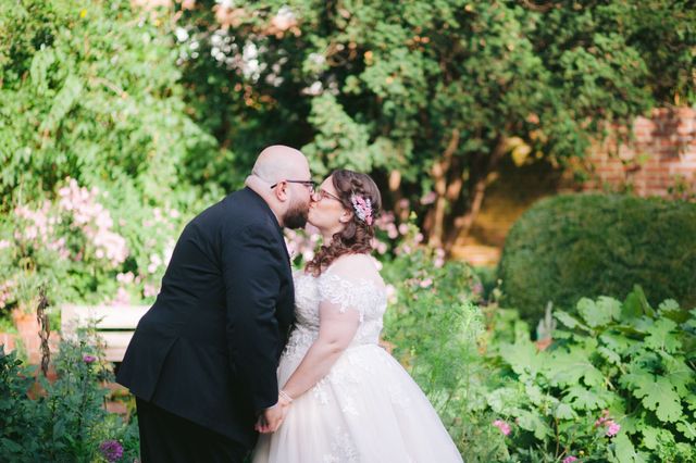 Featured photo from Pastel Autumn Wedding at Brooklyn Botanic Garden