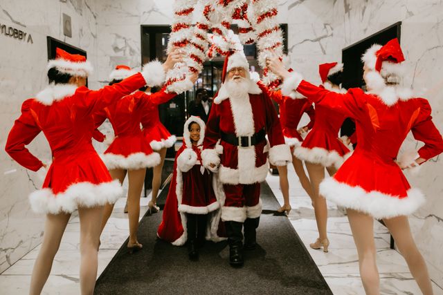 Featured photo from A Grand, Illuminated Holiday Soirée at 900 N. Michigan Avenue Shops in Chicago, IL