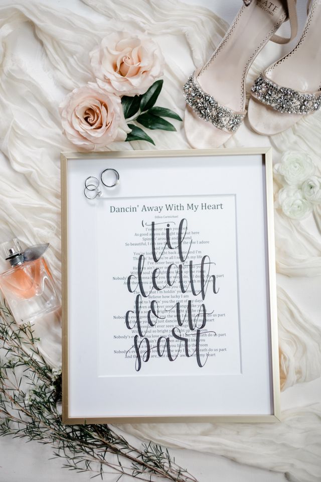 Featured photo from Charming Rustic Country Wedding