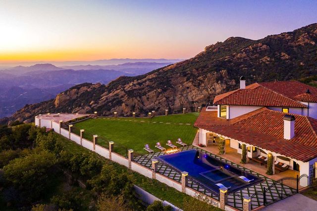Featured photo from Malibu Garden Estate