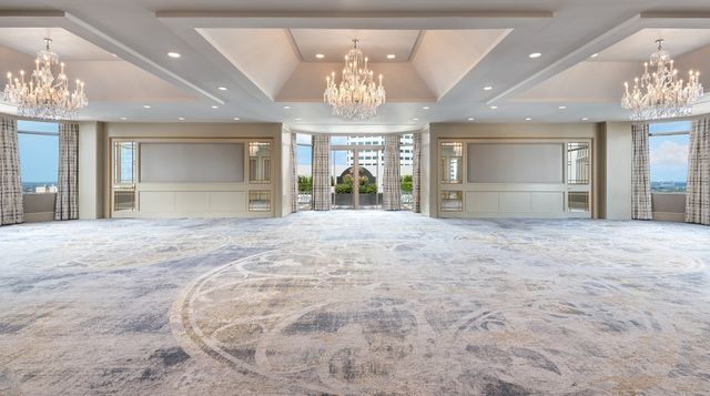 Featured photo from La Chinoiserie