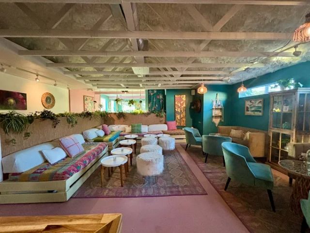 Featured photo from Lounge