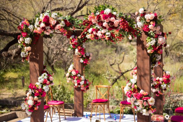 Featured photo from Romantic Outdoor Wedding in Arizona