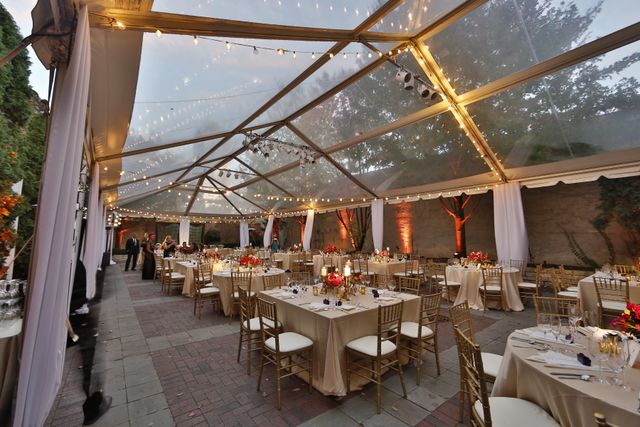 Featured photo from Fall Themed Chicago Illuminating Wedding