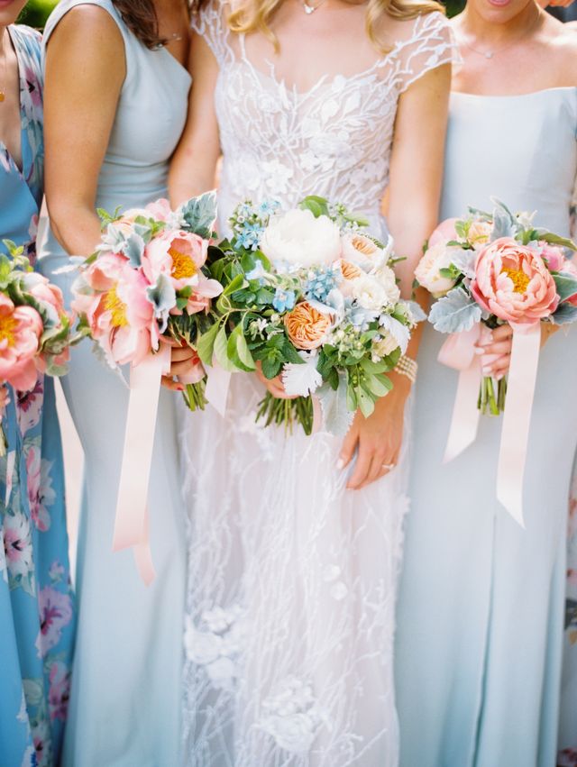 Featured photo from Romantic Chicago Botanic Garden Wedding